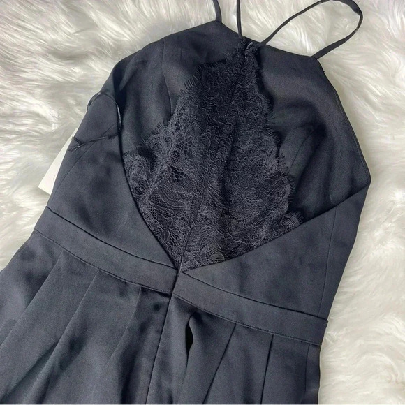 Lovers + Friends x Revolve Black Lace Fit and Flare Mini Dress Size XS NWT - Picture 5 of 9